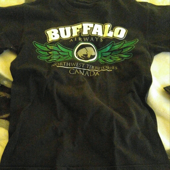 Two t shirts together - Picture 1 of 4